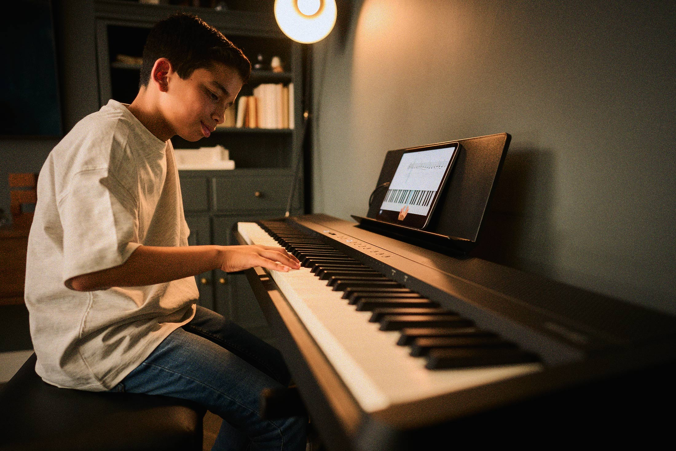 <b>Roland FP-40 Black Piano Digital Port&aacute;til com WI-FI nova app PIANO SPHERE NEW!</b>