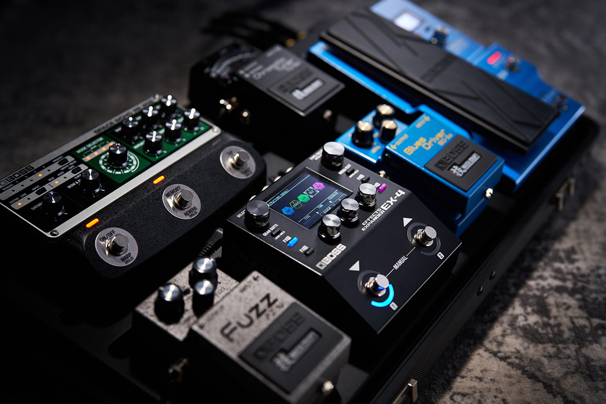 <b>BOSS EX-4 EFFECTS EXPANDER NEW!</b>